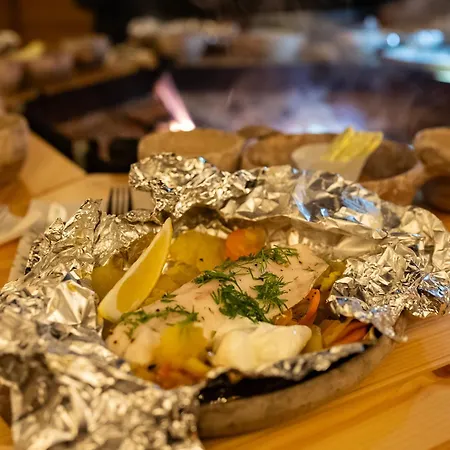 レイク モバイル キャビンズ キャンプ場 イナリ