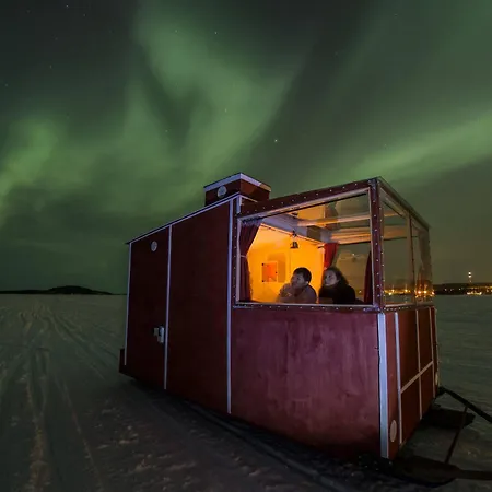 キャンプ場 レイク モバイル キャビンズ