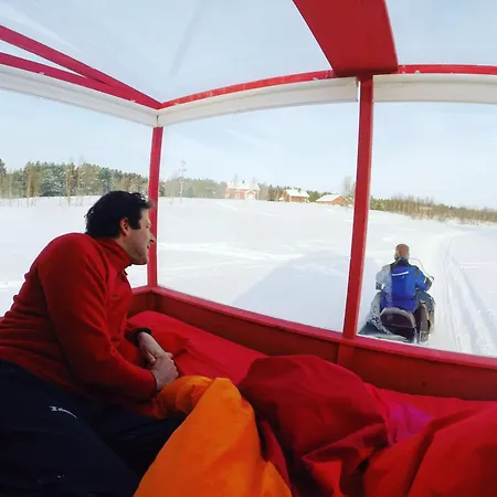 キャンプ場 レイク モバイル キャビンズ